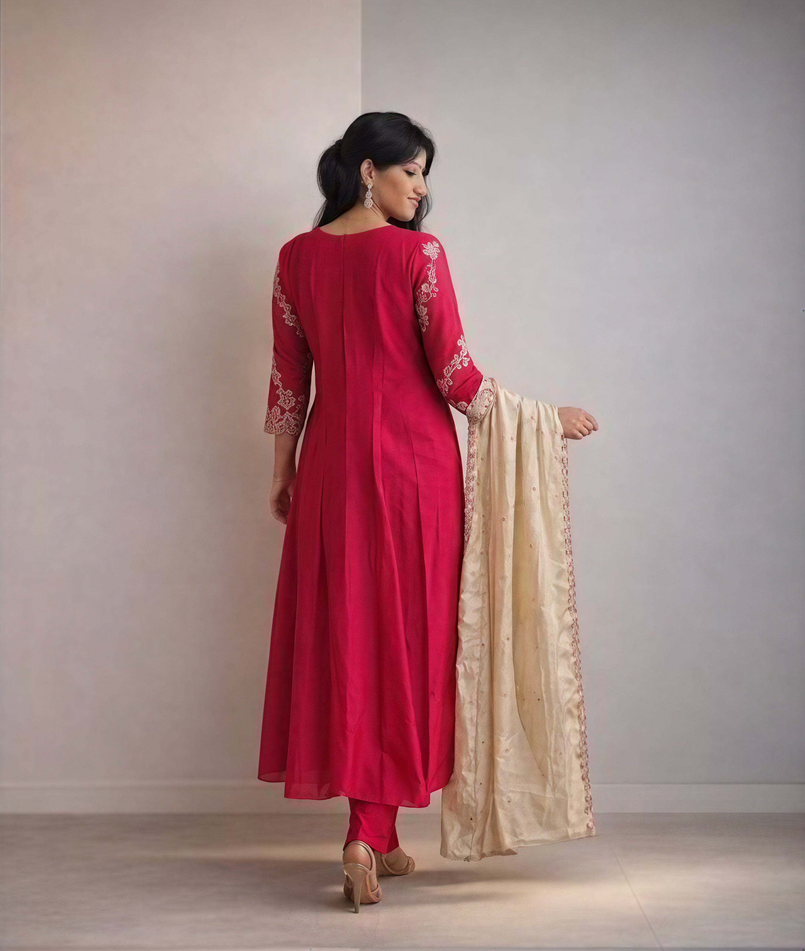 Red full set with duppata and work on sleeve