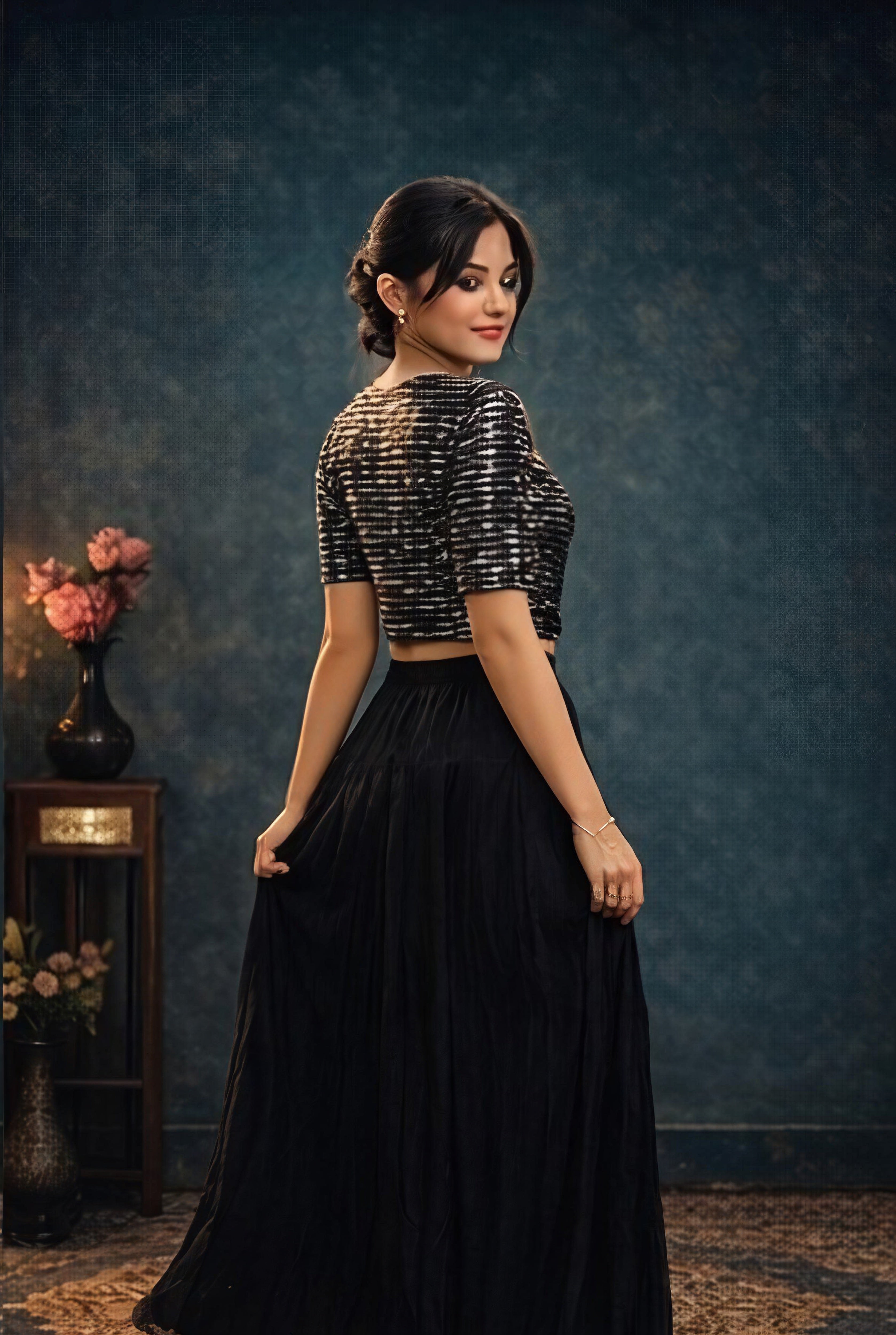 Black long skirt