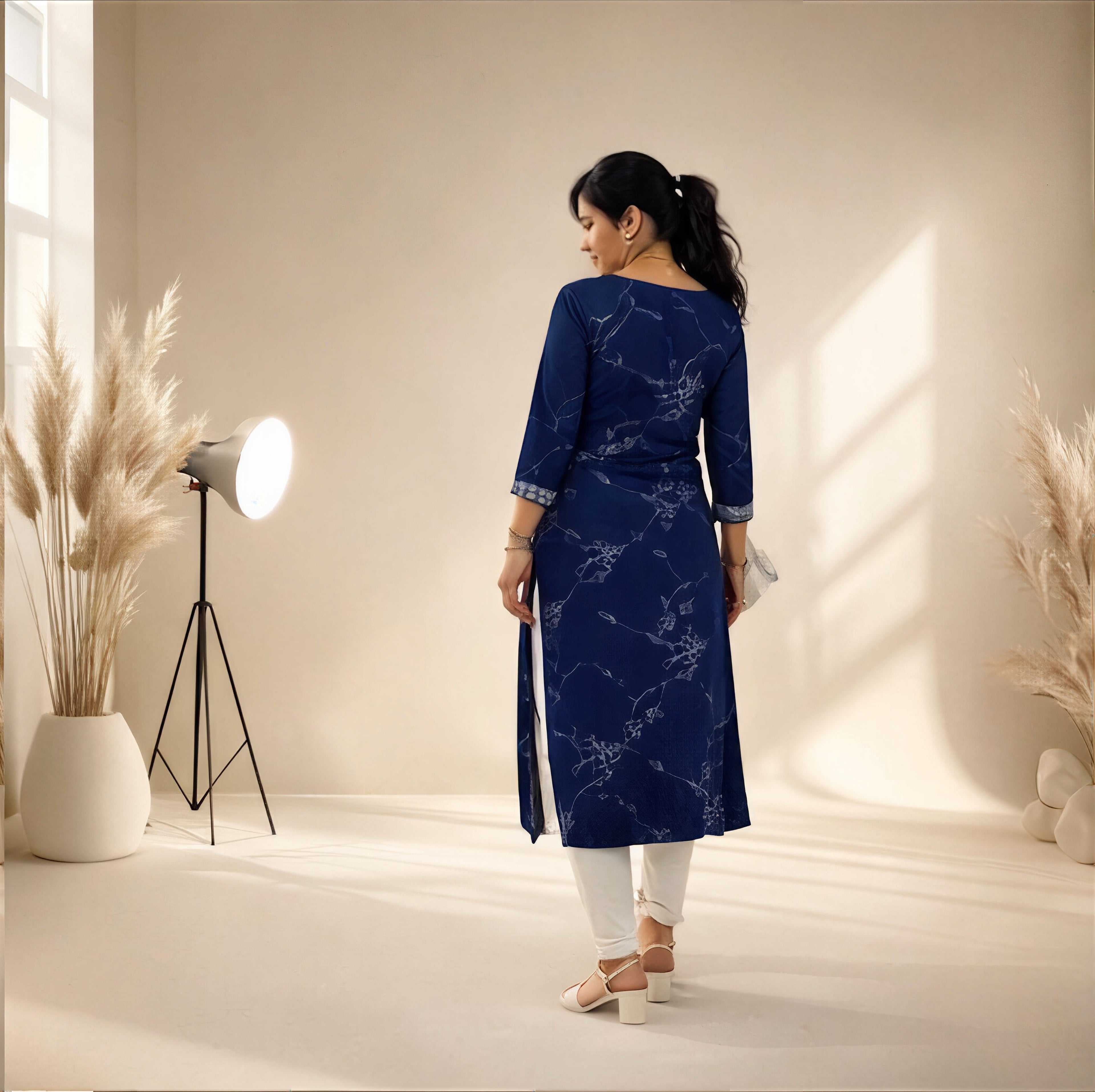 Midnight Indigo – Traditional Printed Kurti
