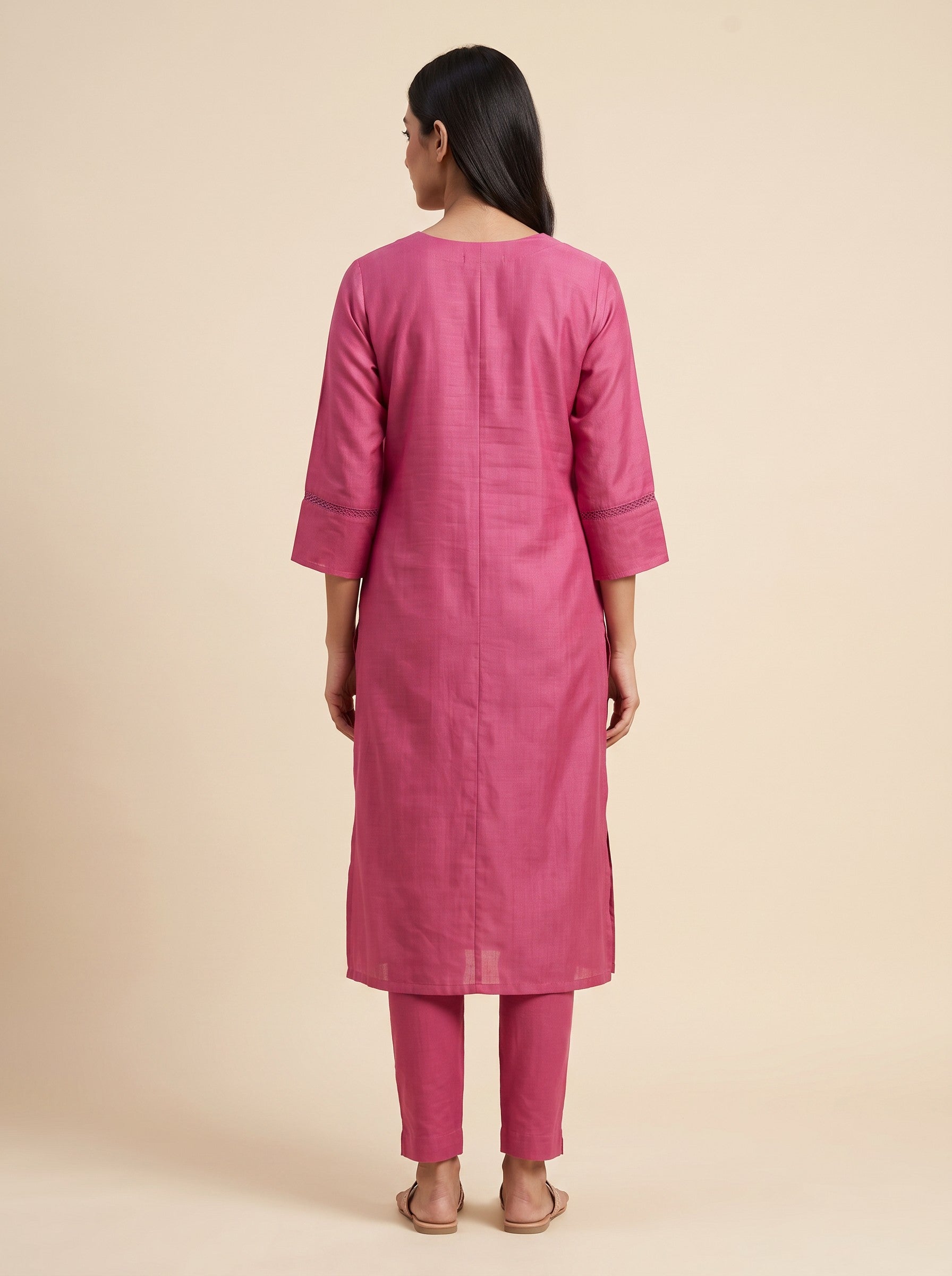 GLAMIRE FASHION Women Pink Solid Rayon Embroidered Kurti – image 3