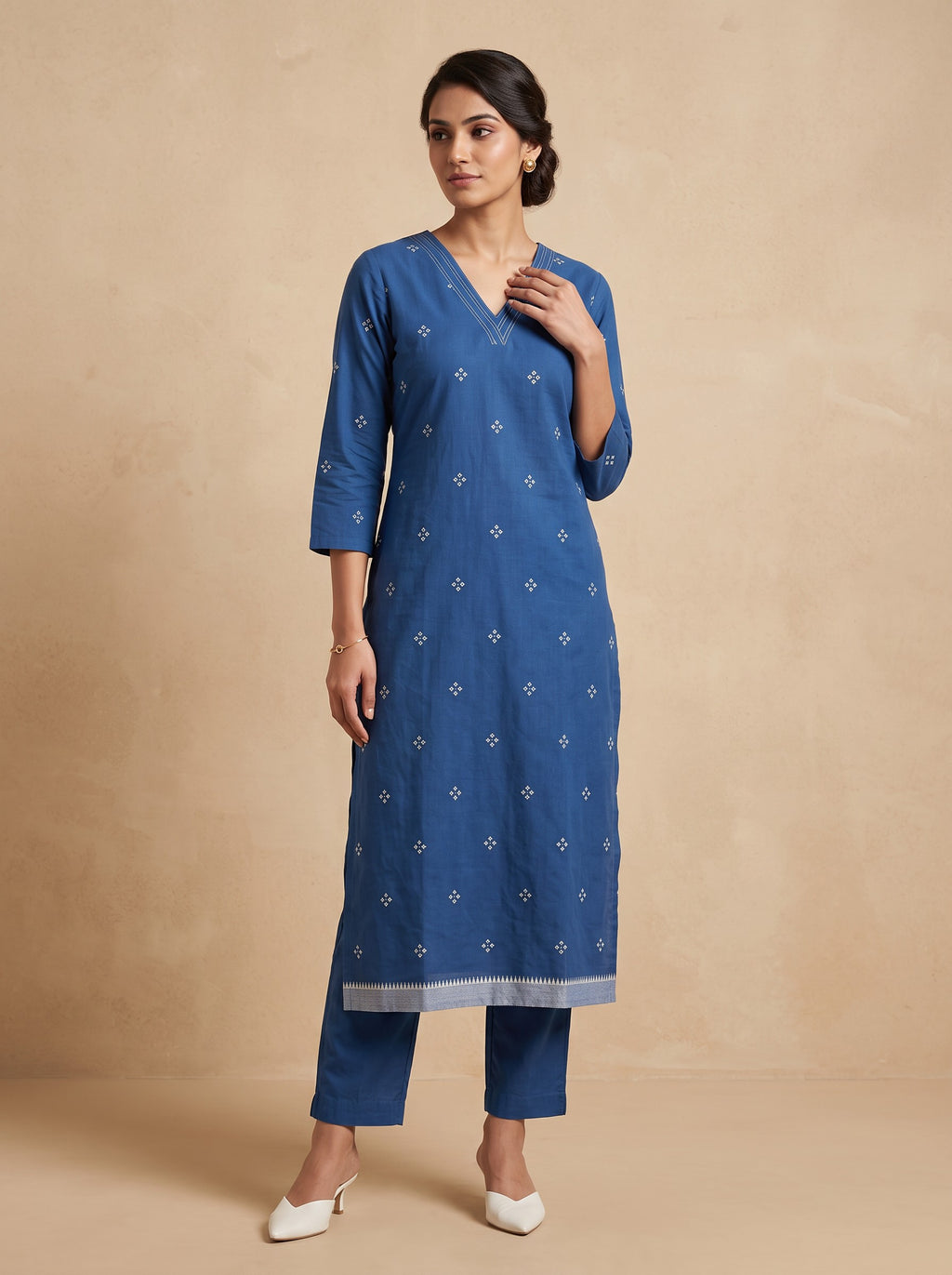 Deep Blue Floral Print Cotton Blend Slim Fit Kurta Set – image 1