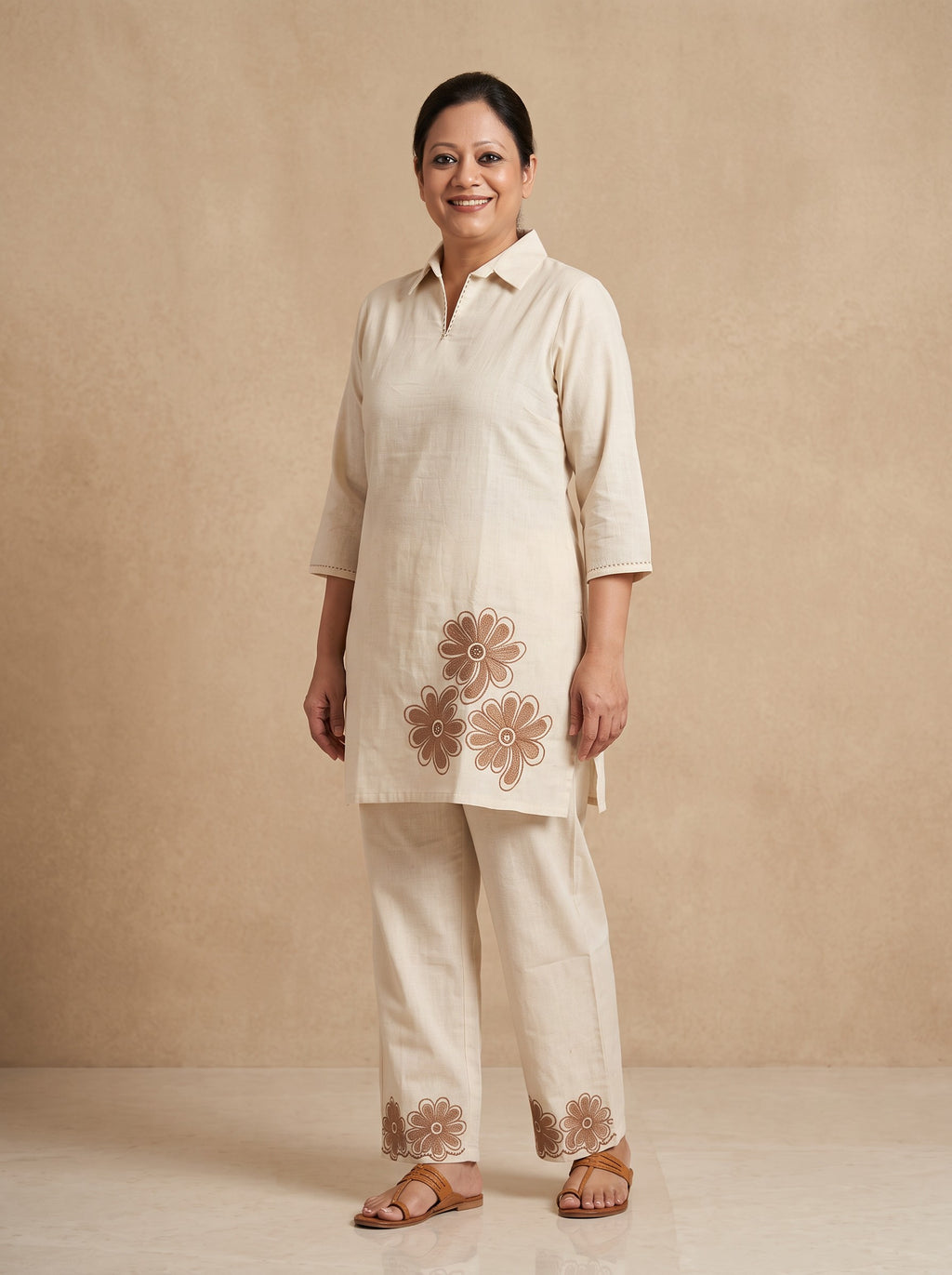 GLAMIRE FASHION Khadi Cotton Blend Collared Floral Kurti Set – image 3