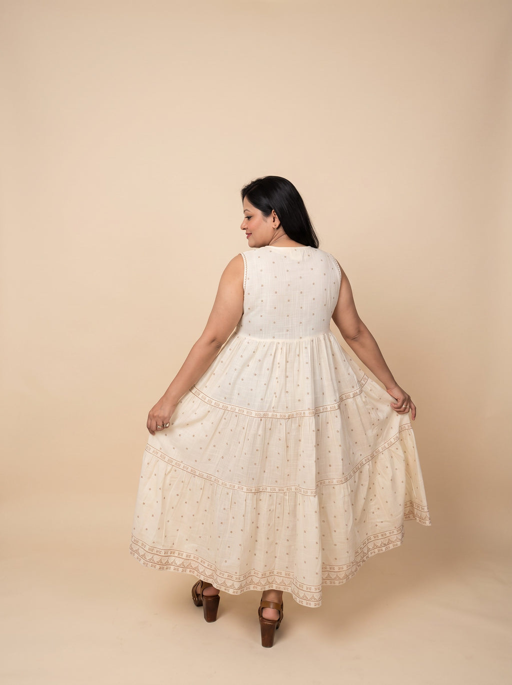 GLAMIRE FASHION Beige Embroidered Sleeveless Cotton Blend Dress – image 4